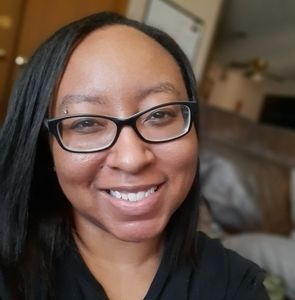 Meet your Posher, Kristin